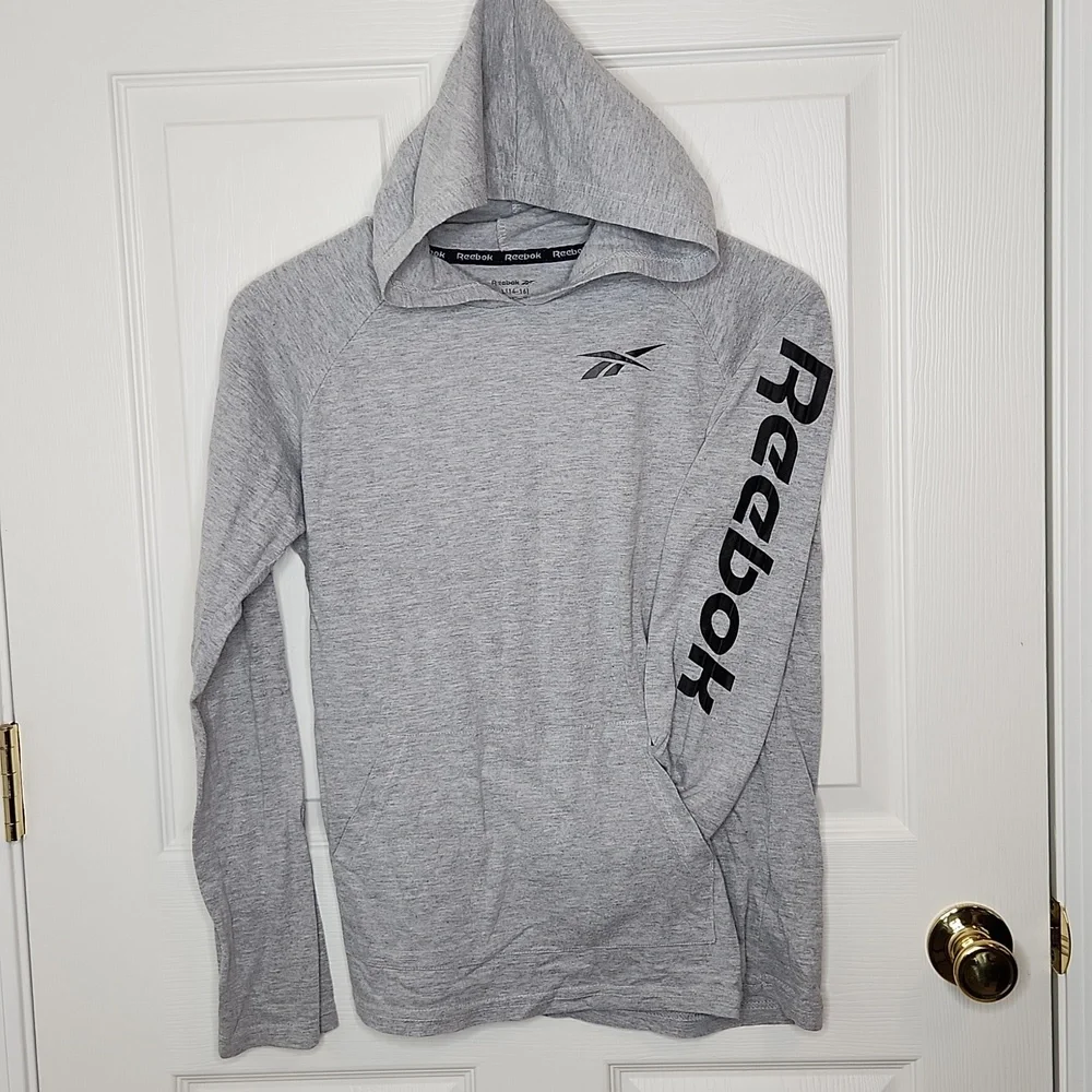 Boys Reebok 2 two longsleeve shirts hooded and lightweight size 14/ 16